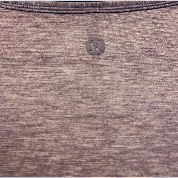 Lululemon top. Size 8- NEW - Picture 5 of 6